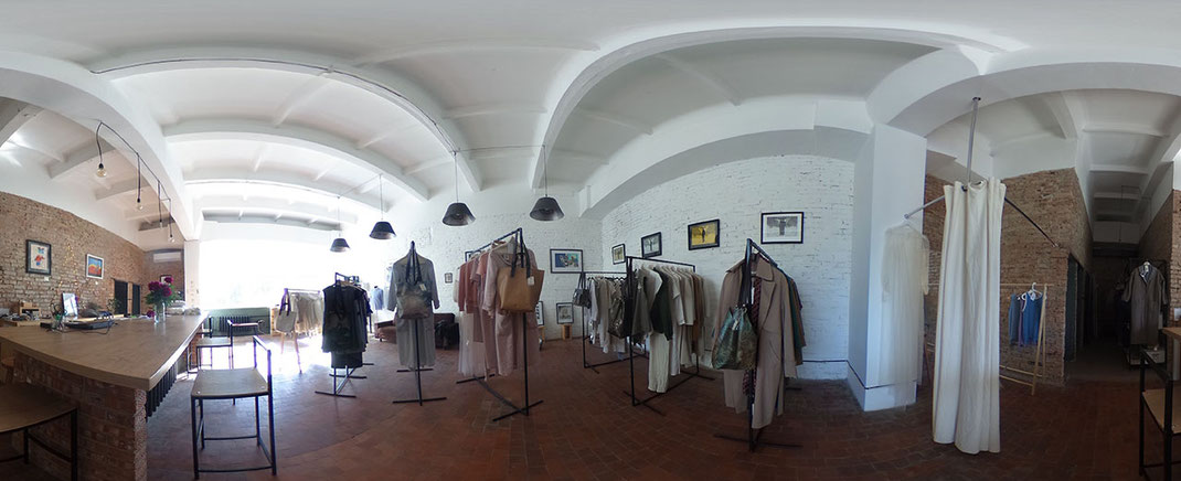 Elena Scutarus Laden liegt mitten im Zentrum Chișinăus. Noch. Foto: Nora Belghaus